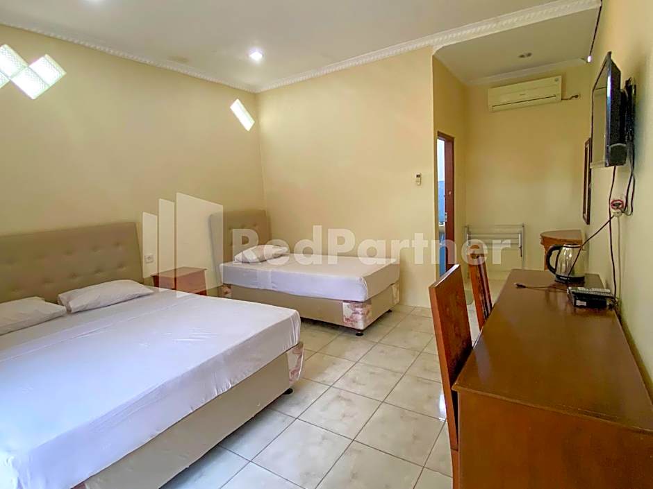 Hotel Kurnia @ Jln Pemuda Blora RedPartner