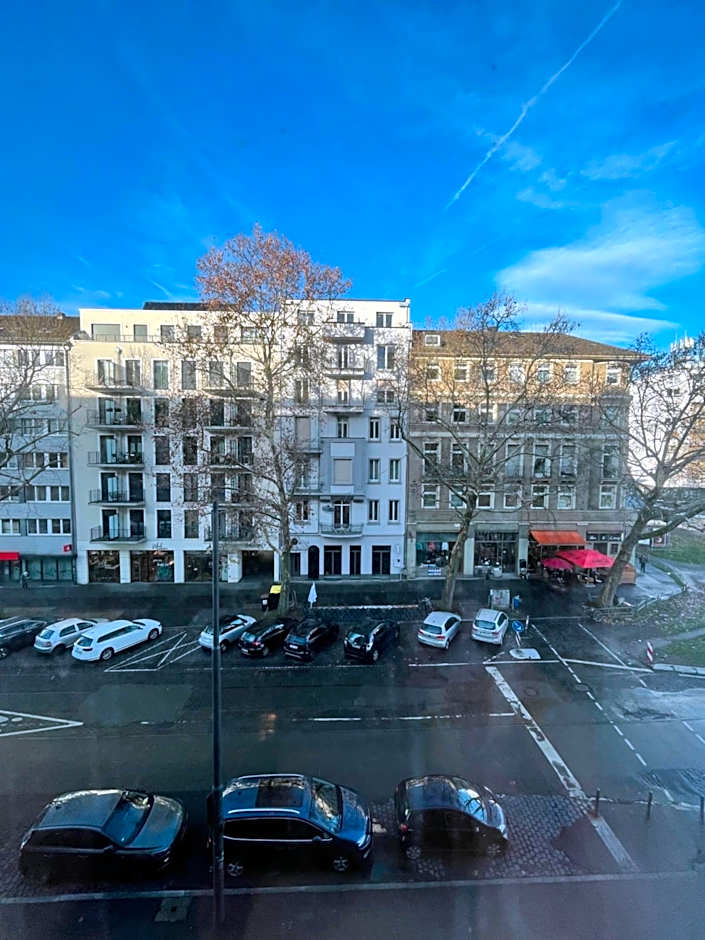 Hampton by Hilton Frankfurt City Centre East