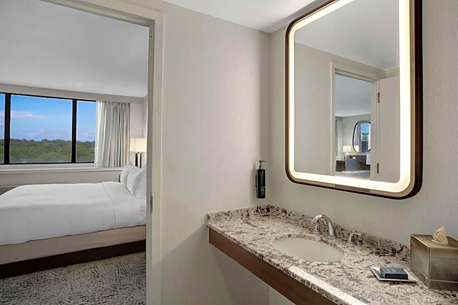 Hilton Crystal City At Ronald Reagan National Airport