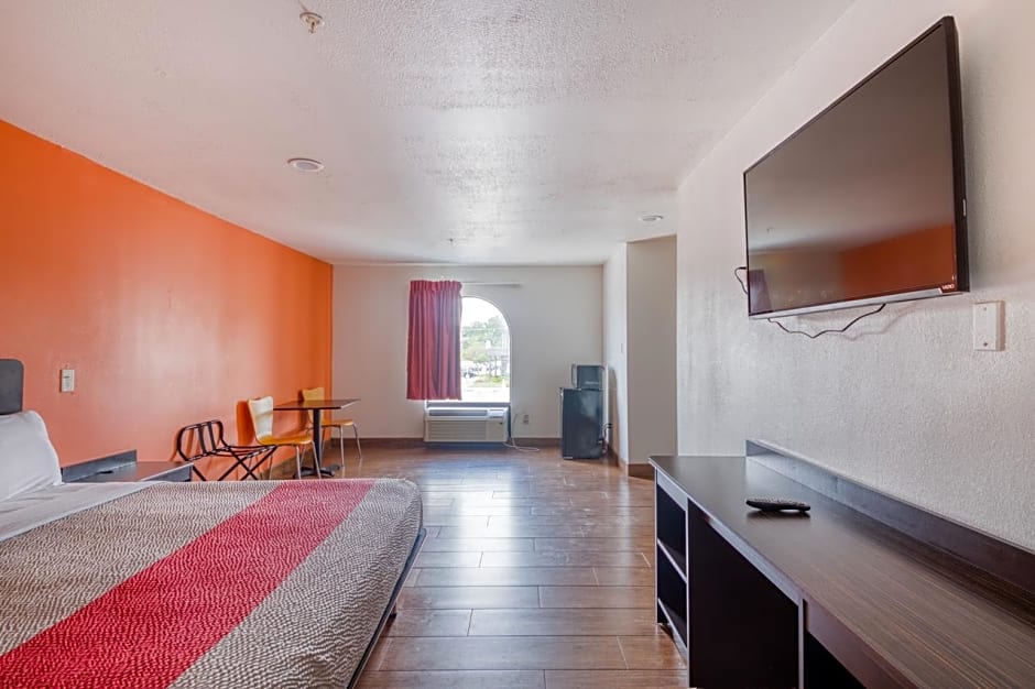OYO Hotel Denham Springs I-12