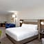 Holiday Inn Express & Suites Sacramento NE Cal Expo By IHG