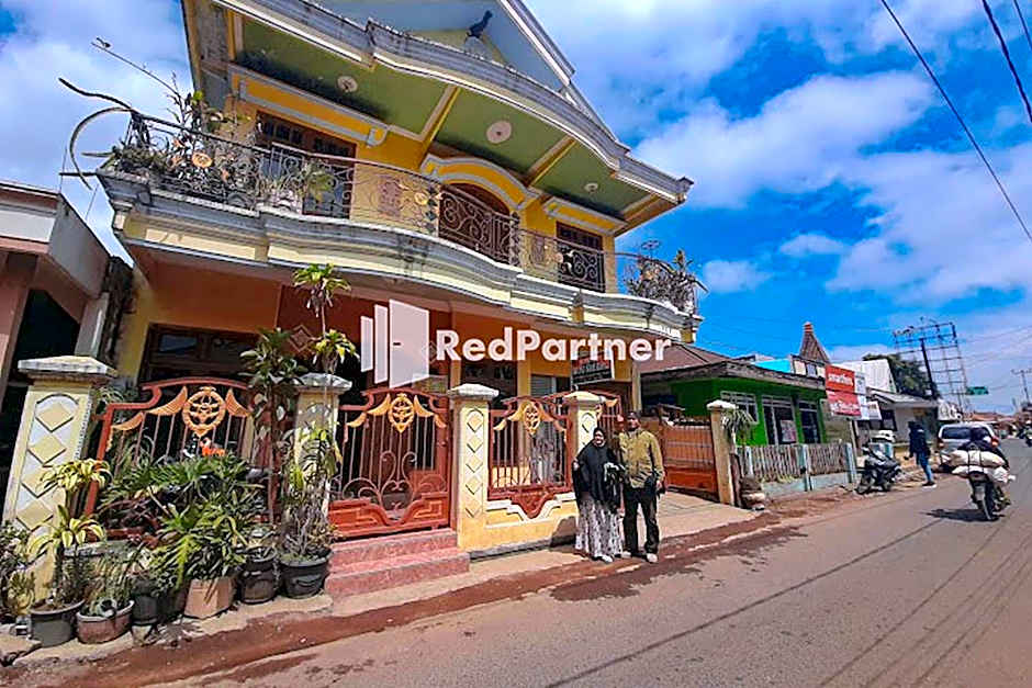 Bromo Indah Lestari Homestay Mitra RedDoorz