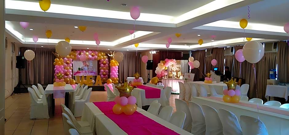 NS Royal Hotel
