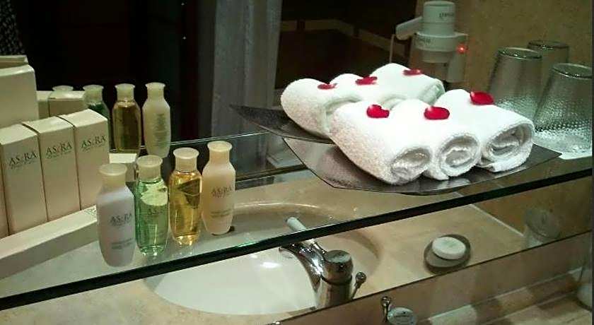 Radisson Blu MBD Hotel Noida