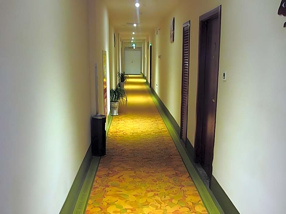 GreenTree Inn Suzhou Shengze Hotel