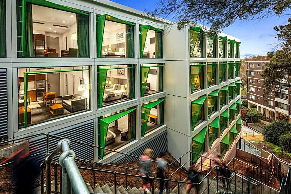 Quest Mounts Bay Road