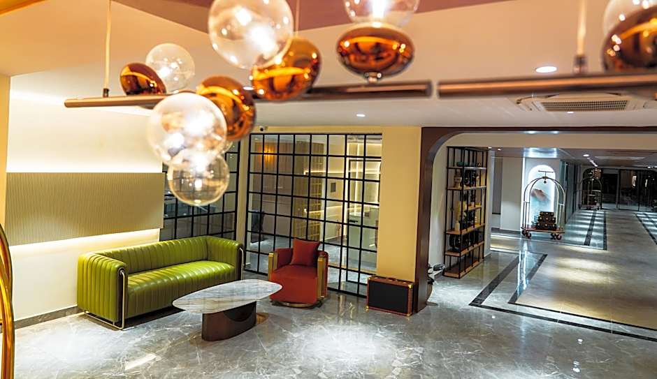 Trunk and Trolley Gachibowli