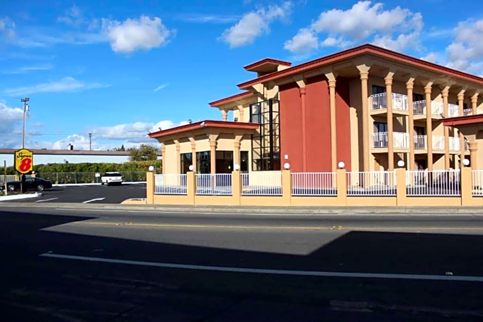 Super 8 by Wyndham Vallejo/Napa Valley