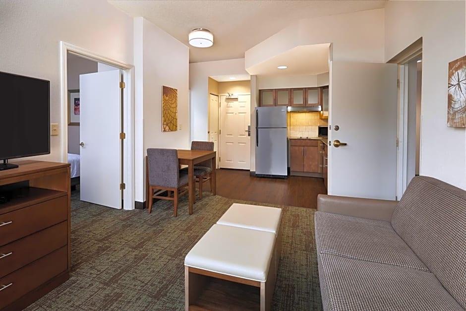 Staybridge Suites Orlando South, an IHG Hotel