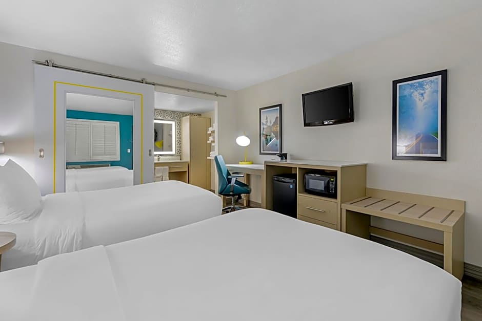 Hillstone Inn Tulare, an Ascend Collection Hotel