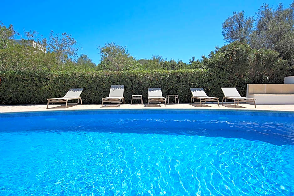 Aparthotel Niu d´Aus