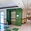 OYO 187 The Maxwell Hotel