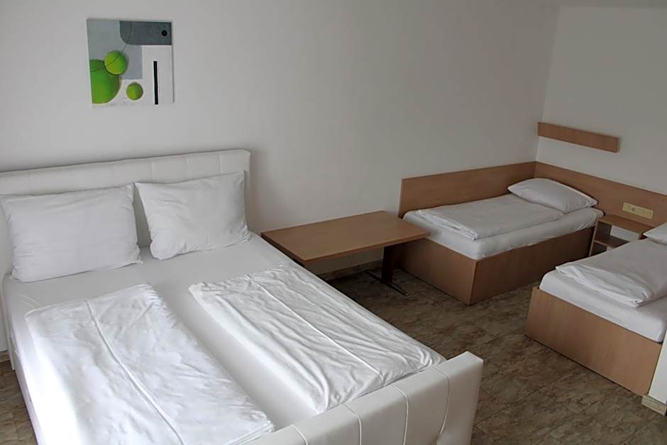 Apparthotel Alte Innbrücke-24Std-Self-Check in-Haustiere Willkommen