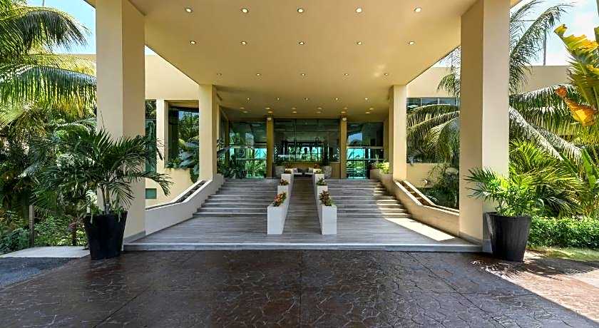 Generations Riviera Maya Family Resort - Catamaran, Aqua Nick & More Inclusive 