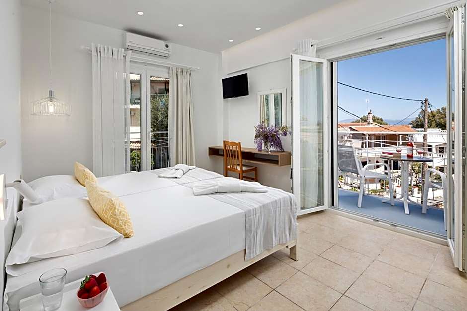 Bella Vista Beach Hotel