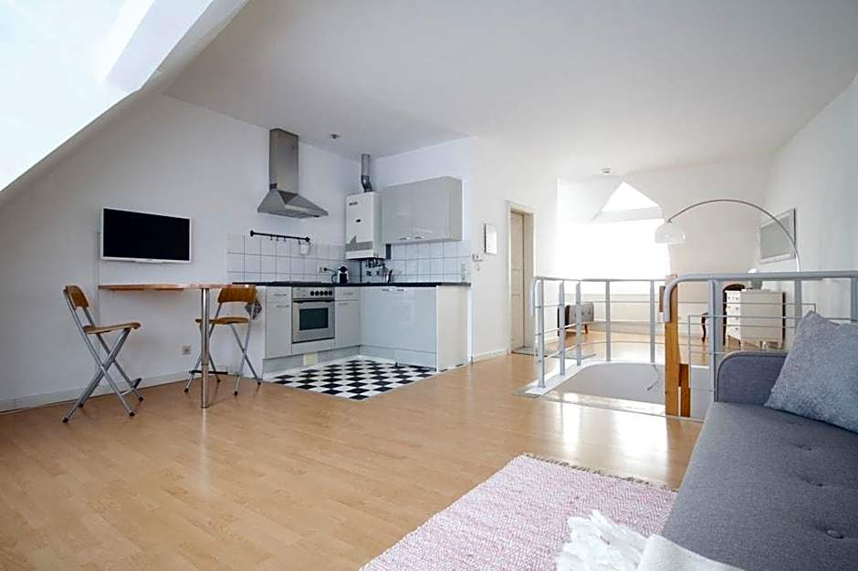 Boutique Charme Apartments 10