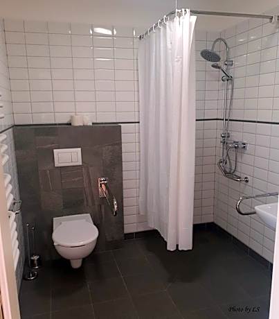 Double Room - Disability Access