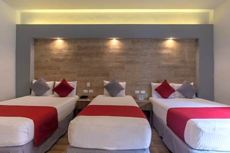 Triple Room with Balcony