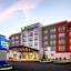 Holiday Inn Express & Suites Sandusky By IHG