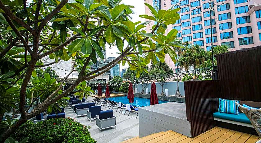 Park Plaza Bangkok Soi 18
