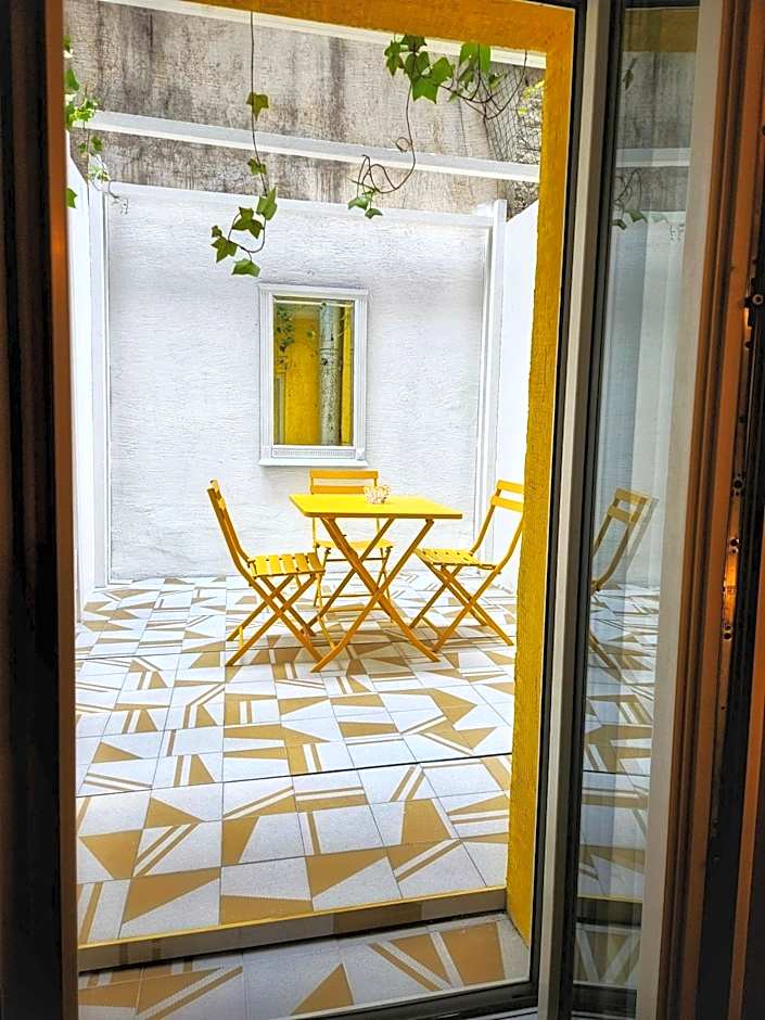 Hotel La Nouvelle Republique