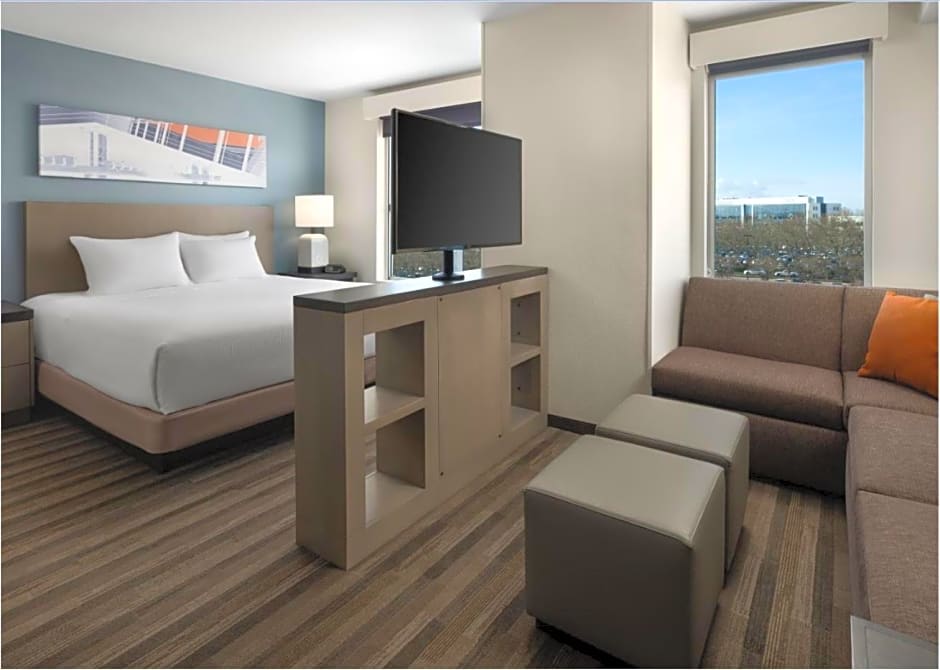 Hyatt House San Jose Airport