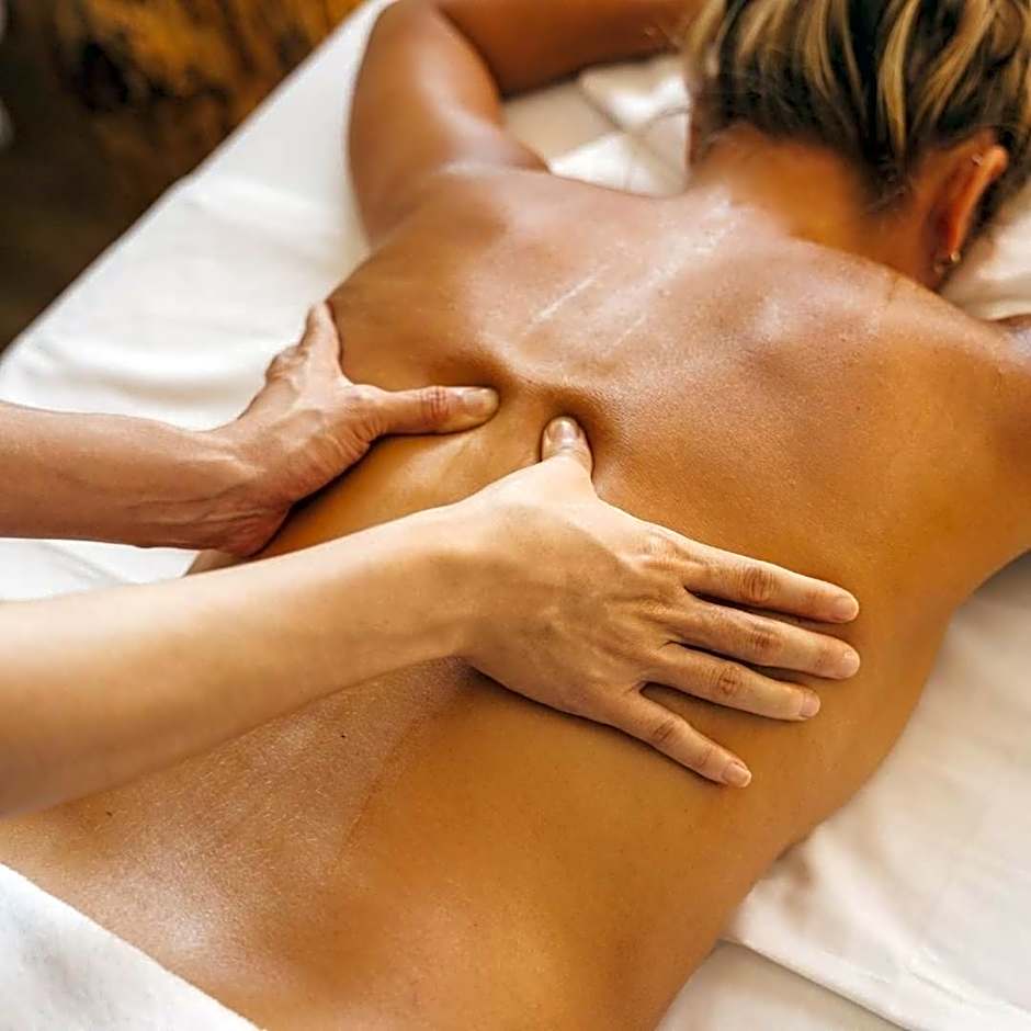 Zin Senfter Residence