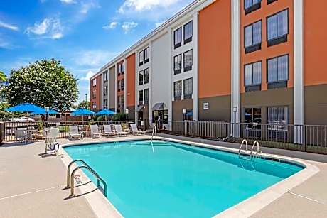 Best Western Plus Wilmington/Wrightsville Beach