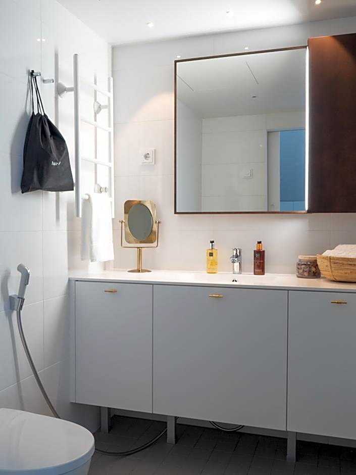 Bob W Helsinki Ullanlinna