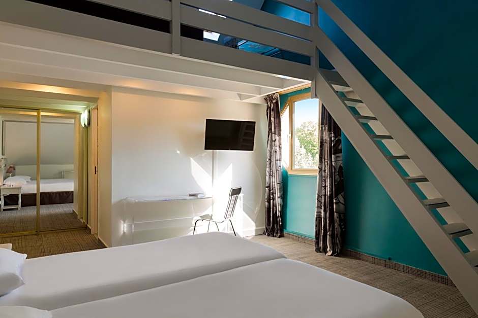 Hotel Le Cardinal Rueil Centre