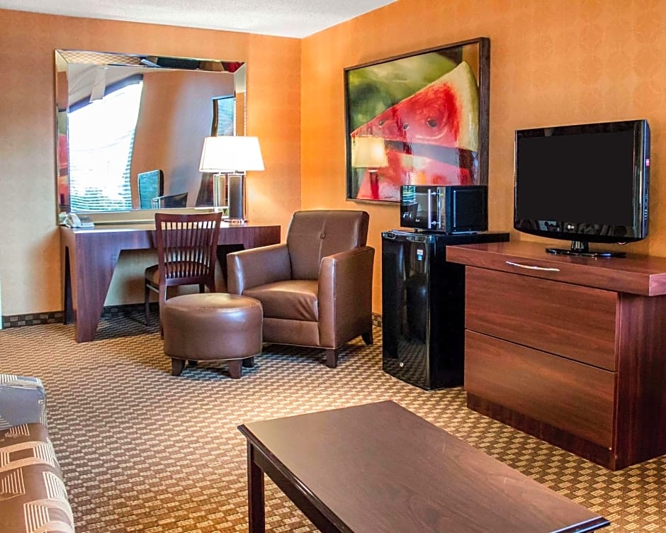 The Woodlands Inn