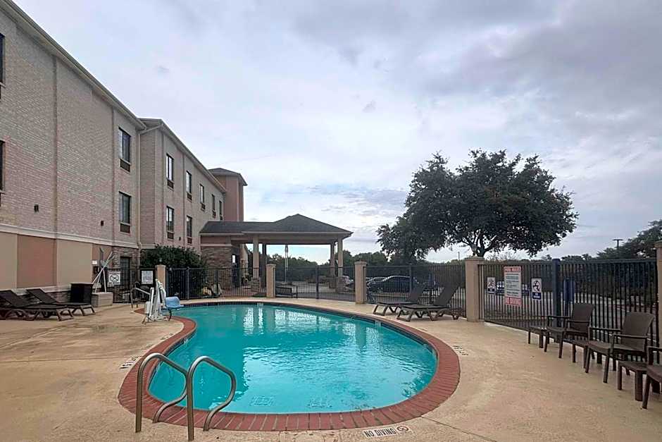 Comfort Inn & Suites Burnet