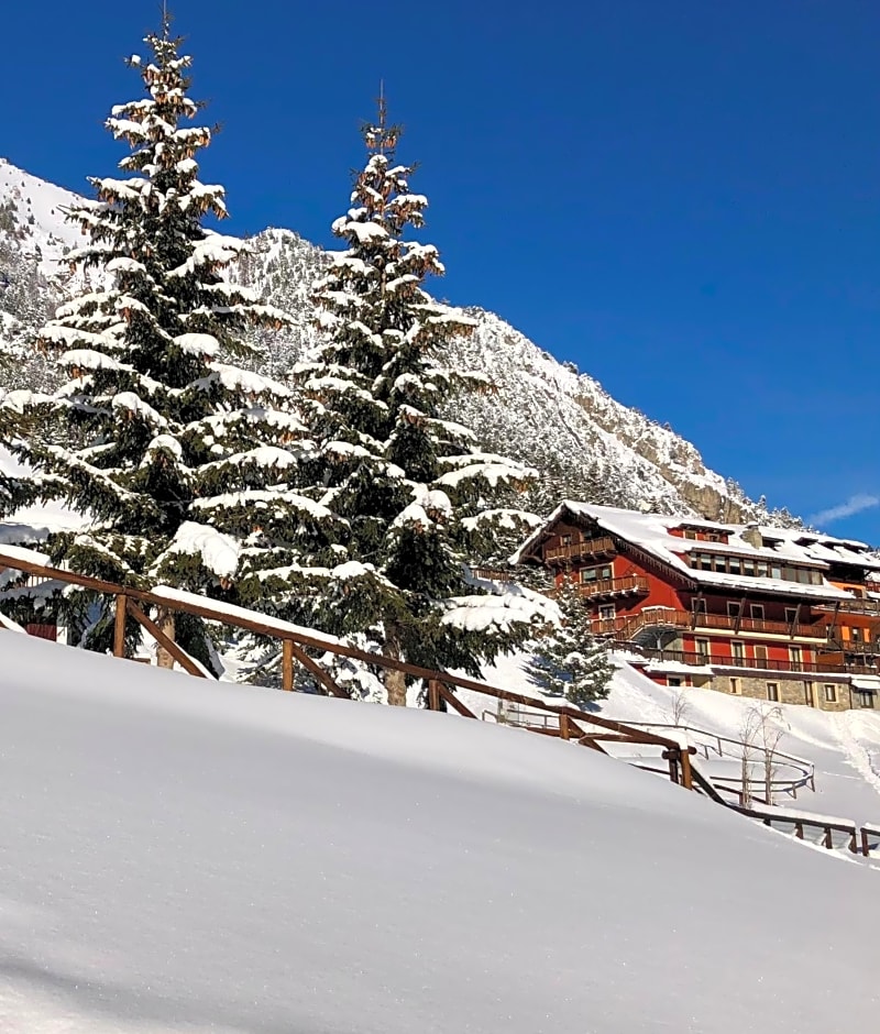 Hotel Piccolo Chalet