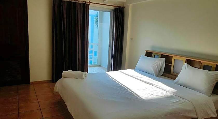 Lomsabai Apartments Chon Buri