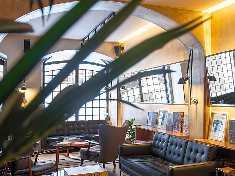 Browns Downtown Hotel