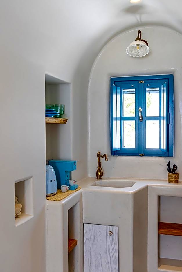 Blue Pearls-Adults Only Luxury Suites