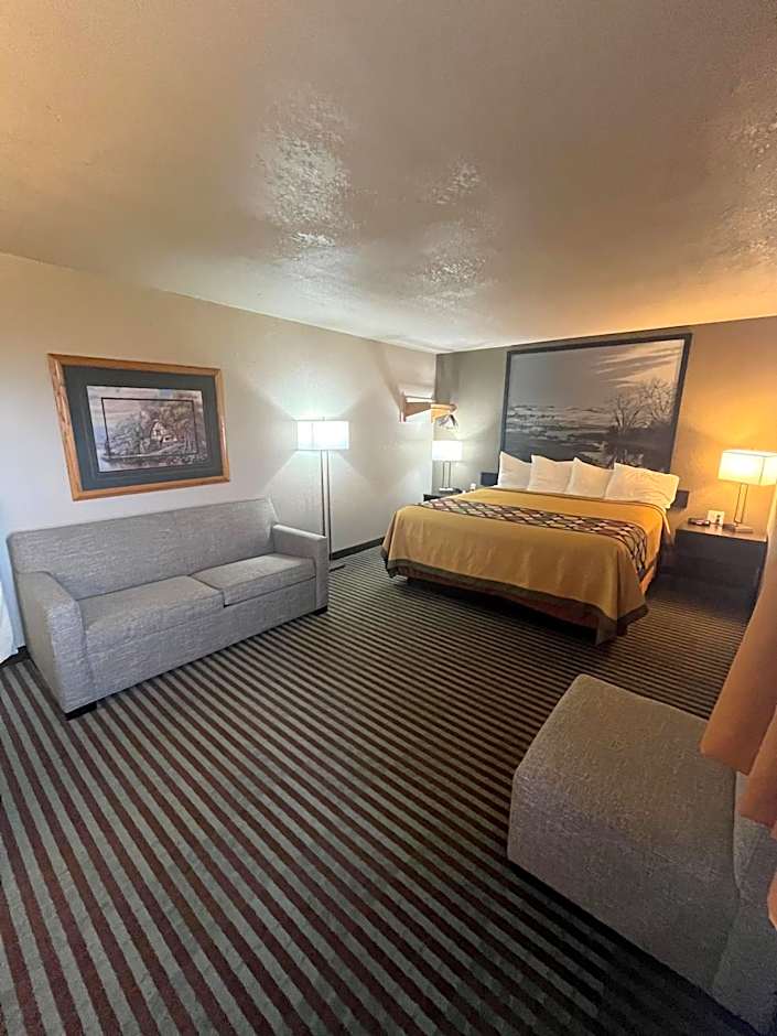 Super 8 by Wyndham Lexington