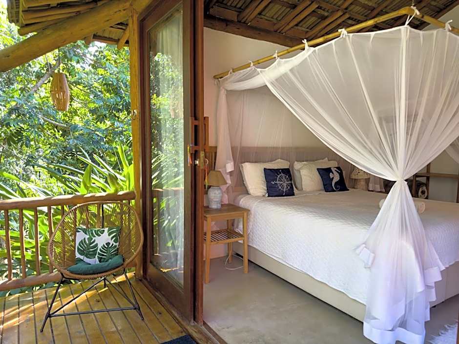 Boate, Beach Tennis & bangalôs STAFF Completo