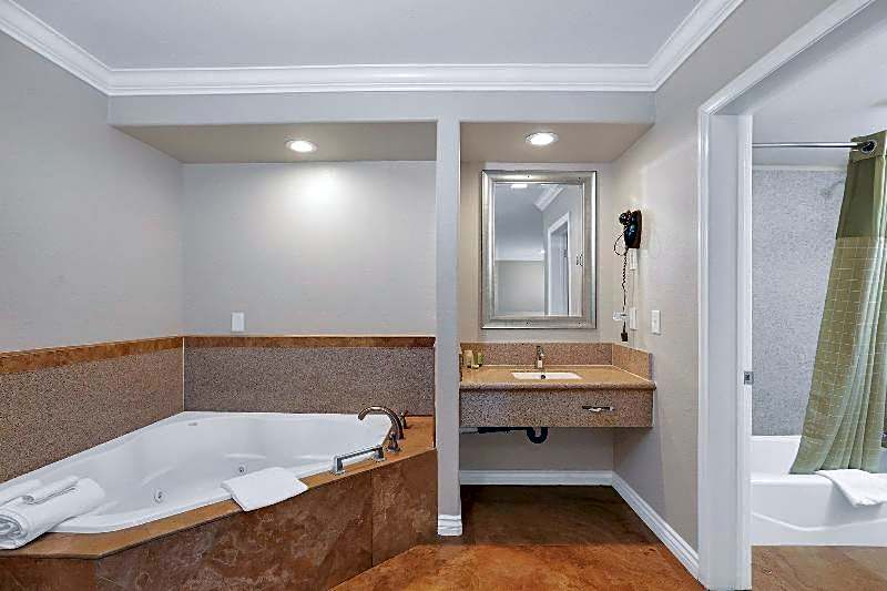 Vagabond Inn La Habra