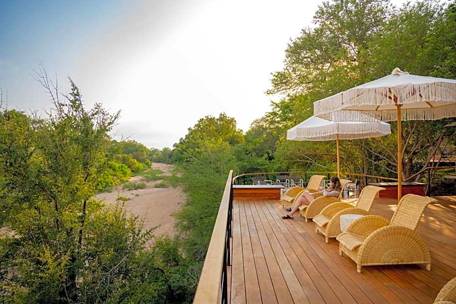 Thornybush Game Lodge