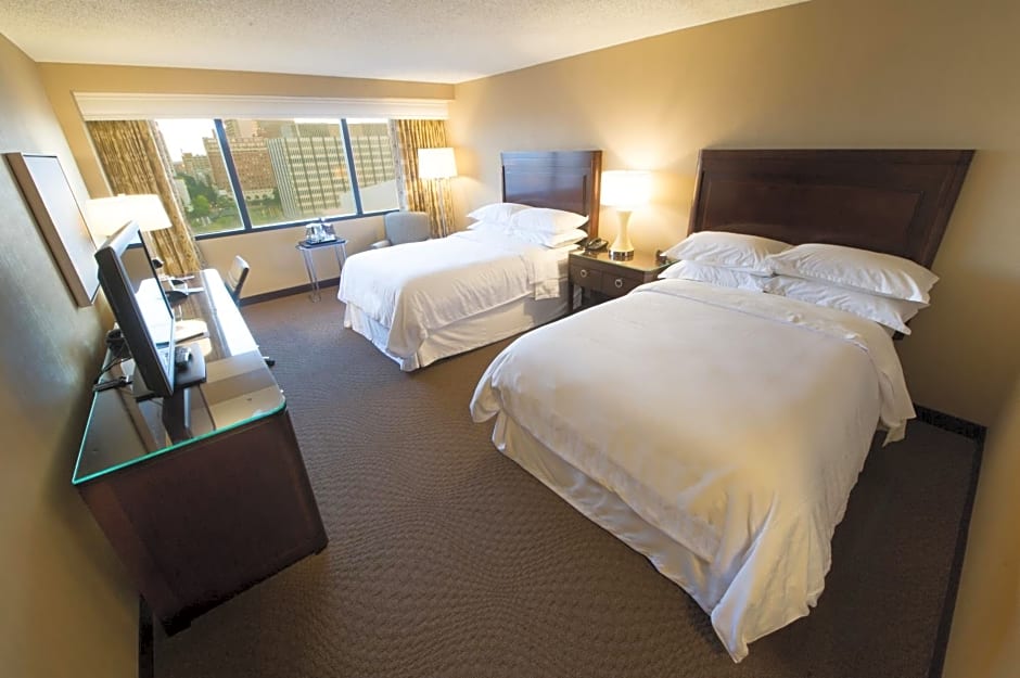 Sheraton Memphis Downtown Hotel
