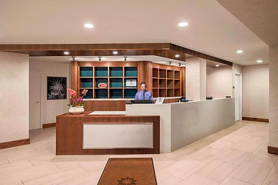 Four Points by Sheraton Anaheim