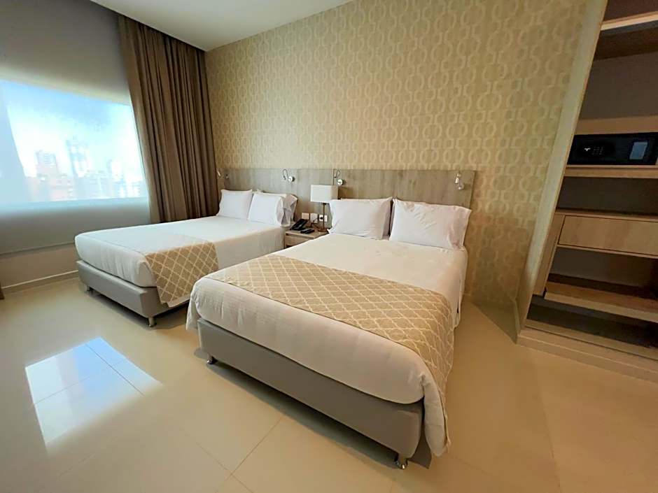 Hotel Dorado Plaza Alto Prado