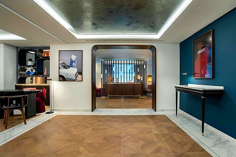 Neues Schloss Privat Hotel Zurich, Autograph Collection