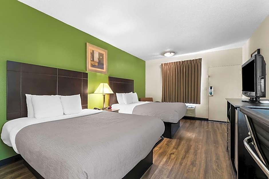 Photo 1 of 1 of 2 Queen Beds, Accessible, Nonsmoking