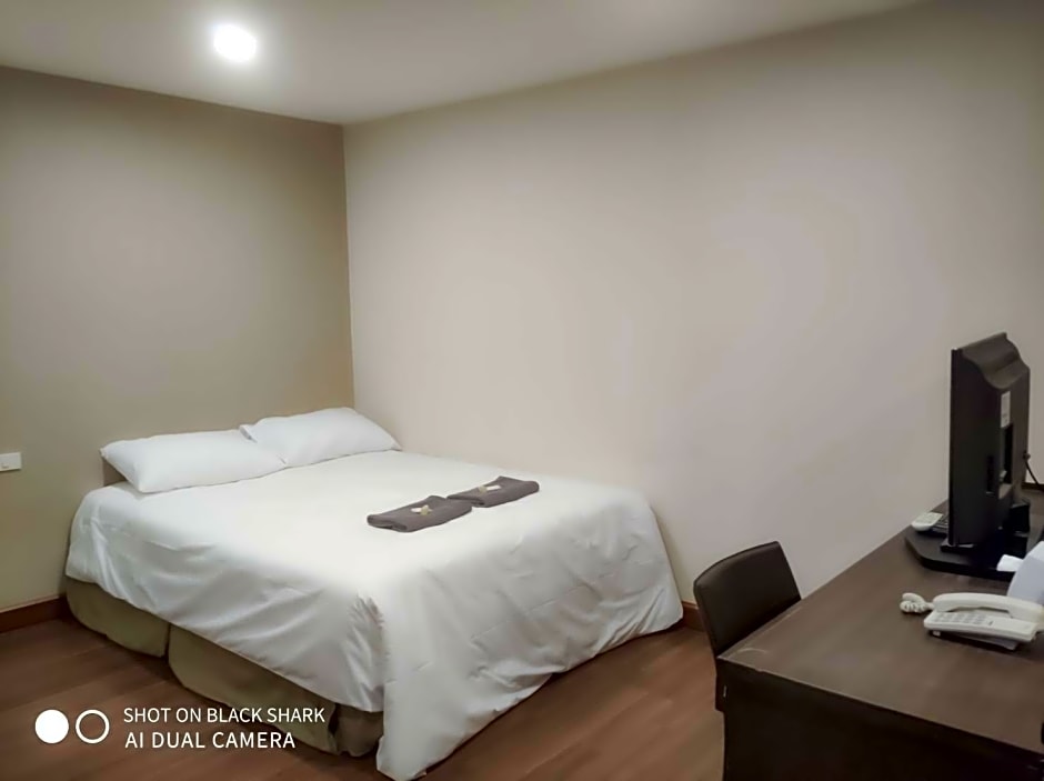 499 Hotel Ratchadapisek Bangkok