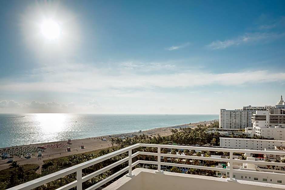 Photo 1 of 4 of Sea View