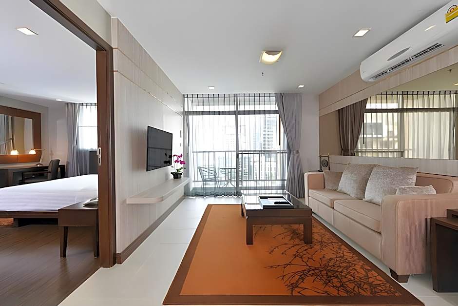 Grand Asoke Suites Boutique Residence