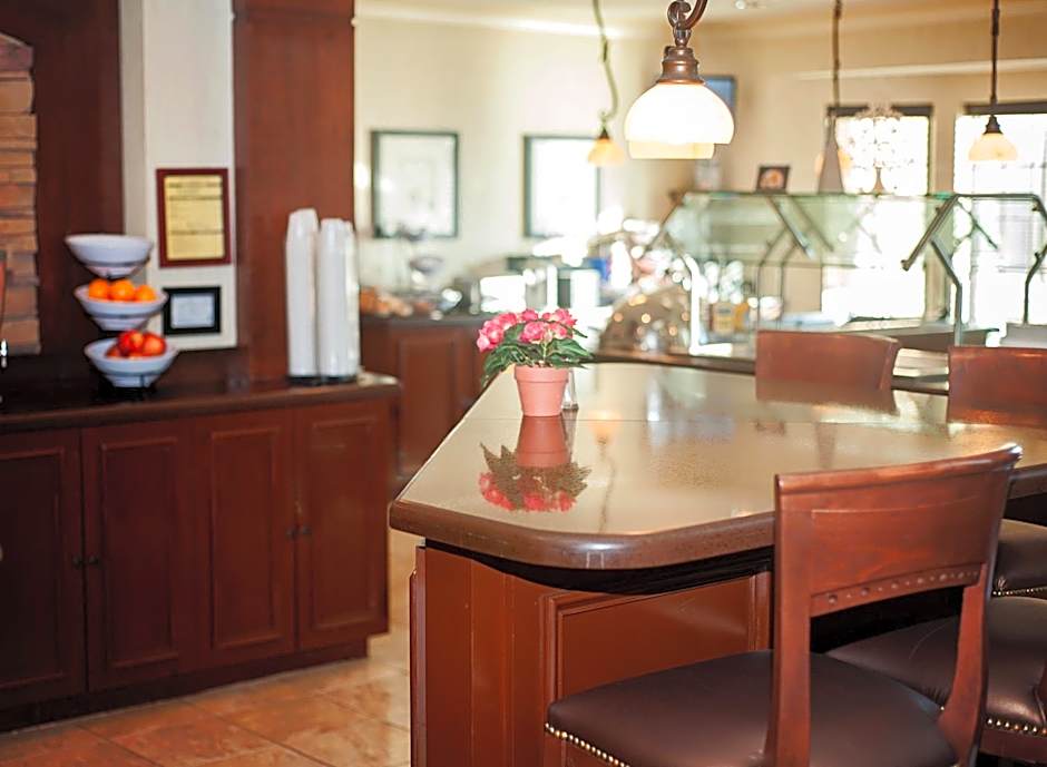 Staybridge Suites Wichita By IHG