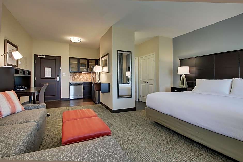 Staybridge Suites The Colony - Frisco By IHG